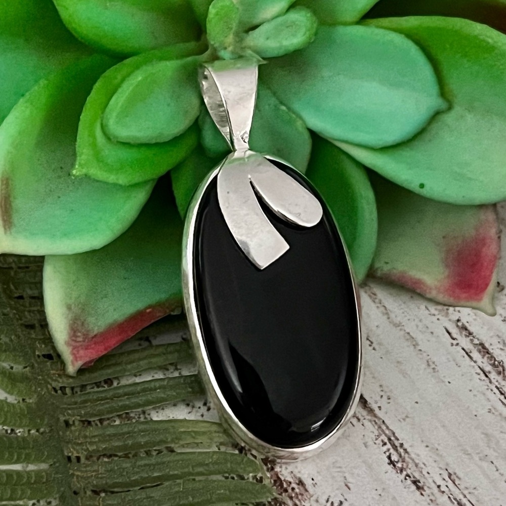 Natural Black Onyx Sterling Silver Gemstone 1.8” Pendant